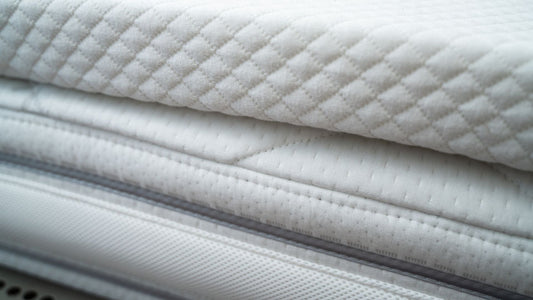 Στρώμα και υλικά