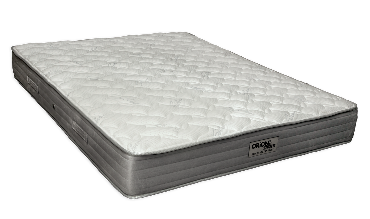 EN1505 Silver Lux Pocket — Angled view: white quilted top and a grey border with horizontal stitching. Feel: medium-firm. Anatomical mattress.