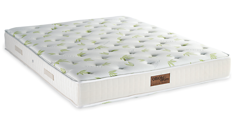 530 Comfort Aloe Vera Hyper Soft Plus — Πλάγια όψη: λευκή καπιτονέ επιφάνεια με πράσινα φυτικά μοτίβα και ανοιχτόχρωμη πλαϊνή φάσα. Αίσθηση: μέτρια. Ορθοπεδικό στρώμα.