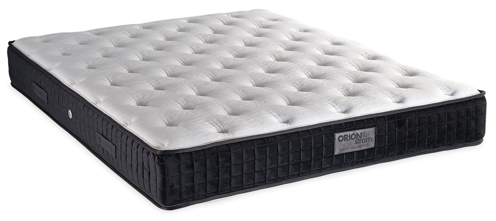 815 Filoxenia Silk Cool Max Hyper Soft Plus Pocket — Angled view: white deeply quilted top and a black border with vertical stitching. Feel: soft. Anatomical mattress.