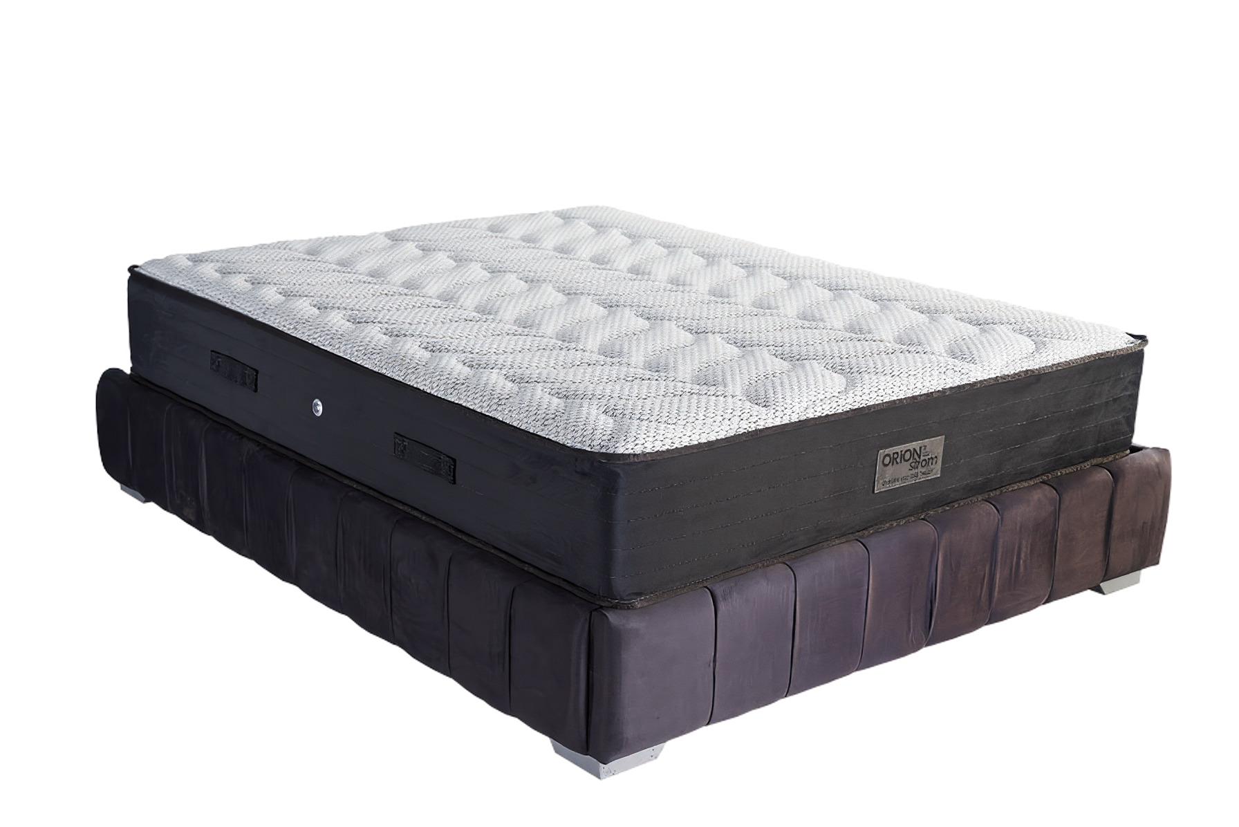 7604 Filoxenia Diamond Hyper Soft High Pocket — Close-up detail: white quilted surface.