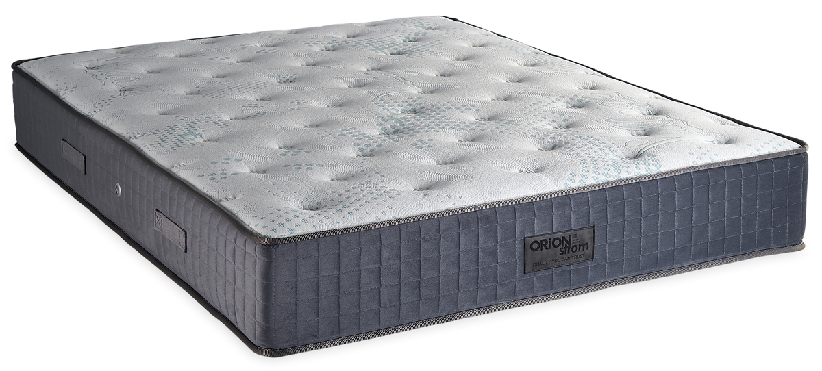 329 Smart Village Cotton Extra Memory Gel — Πλάγια όψη: λευκή ανάγλυφη καπιτονέ επιφάνεια και γκρι πλαϊνό ύφασμα με κάθετες ραφές. Αίσθηση: μέτρια. Ορθοπεδικό στρώμα.