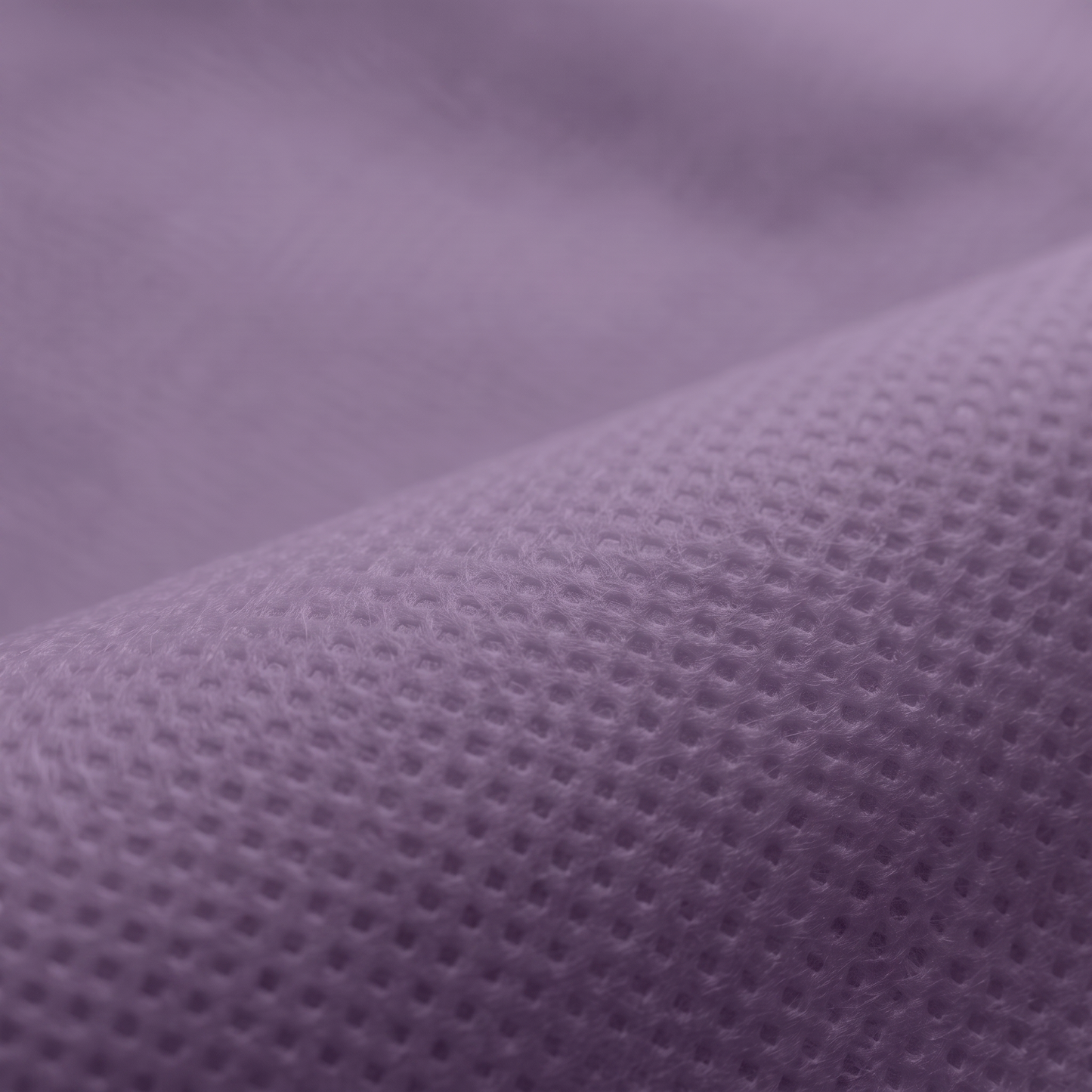 Ύφασμα NON WOVEN 100gr σε μωβ, διαθέσιμο σε πλάτος 160cm, για ενισχυμένες επενδύσεις και διακοσμητικές κατασκευές.