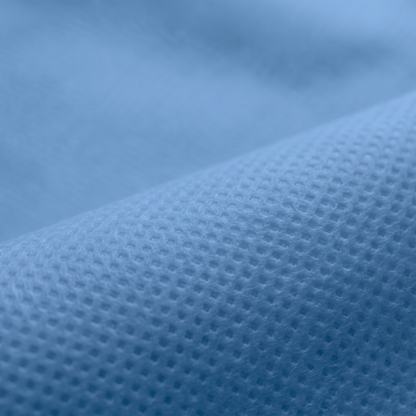 Ύφασμα NON WOVEN 100gr σε μπλε ραφ, διαθέσιμο σε πλάτος 160cm, για ενισχυμένες επενδύσεις και διακοσμητικές κατασκευές.