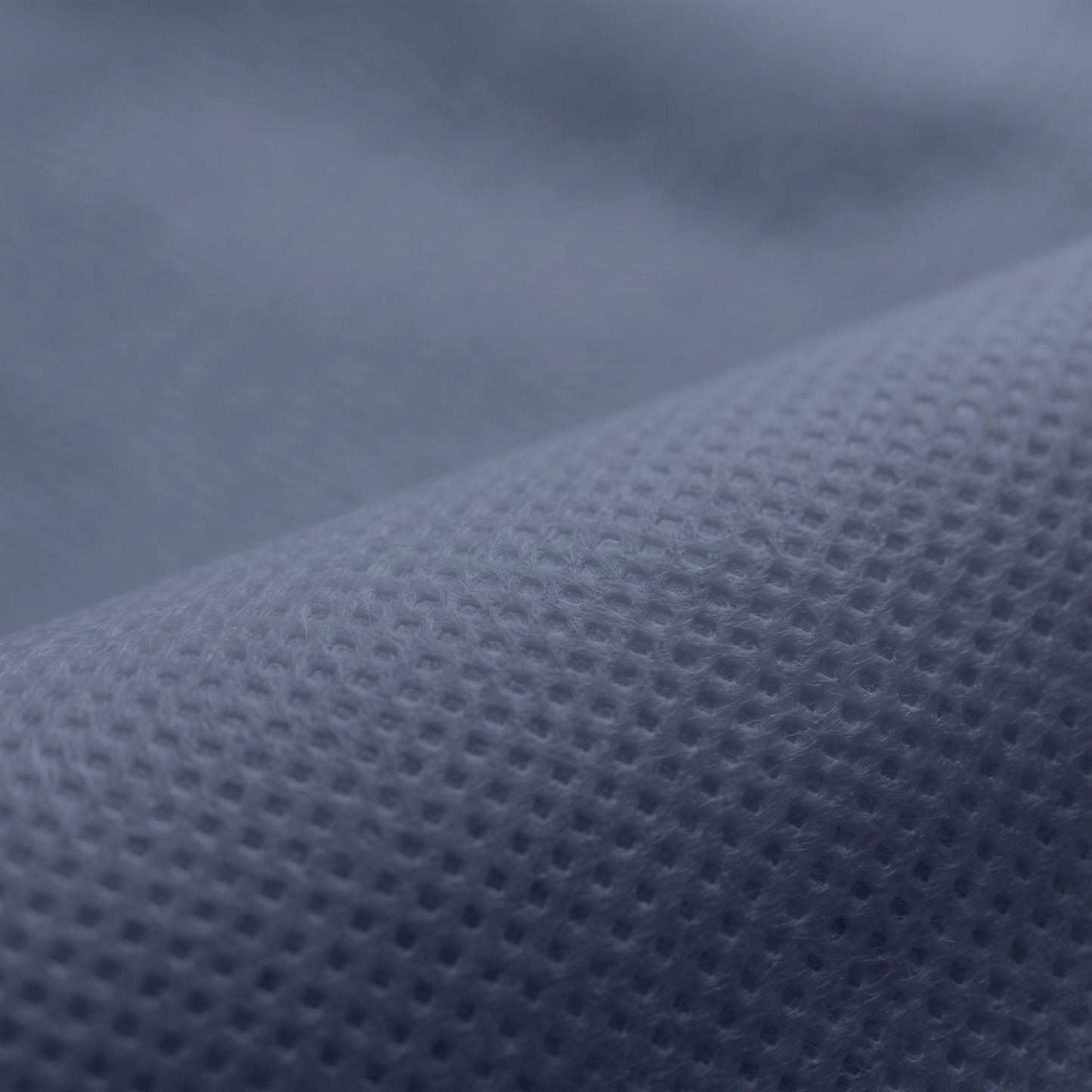 Ύφασμα NON WOVEN 100gr σε μπλε σκούρο, διαθέσιμο σε πλάτος 160cm, για ενισχυμένες επενδύσεις και διακοσμητικές κατασκευές.