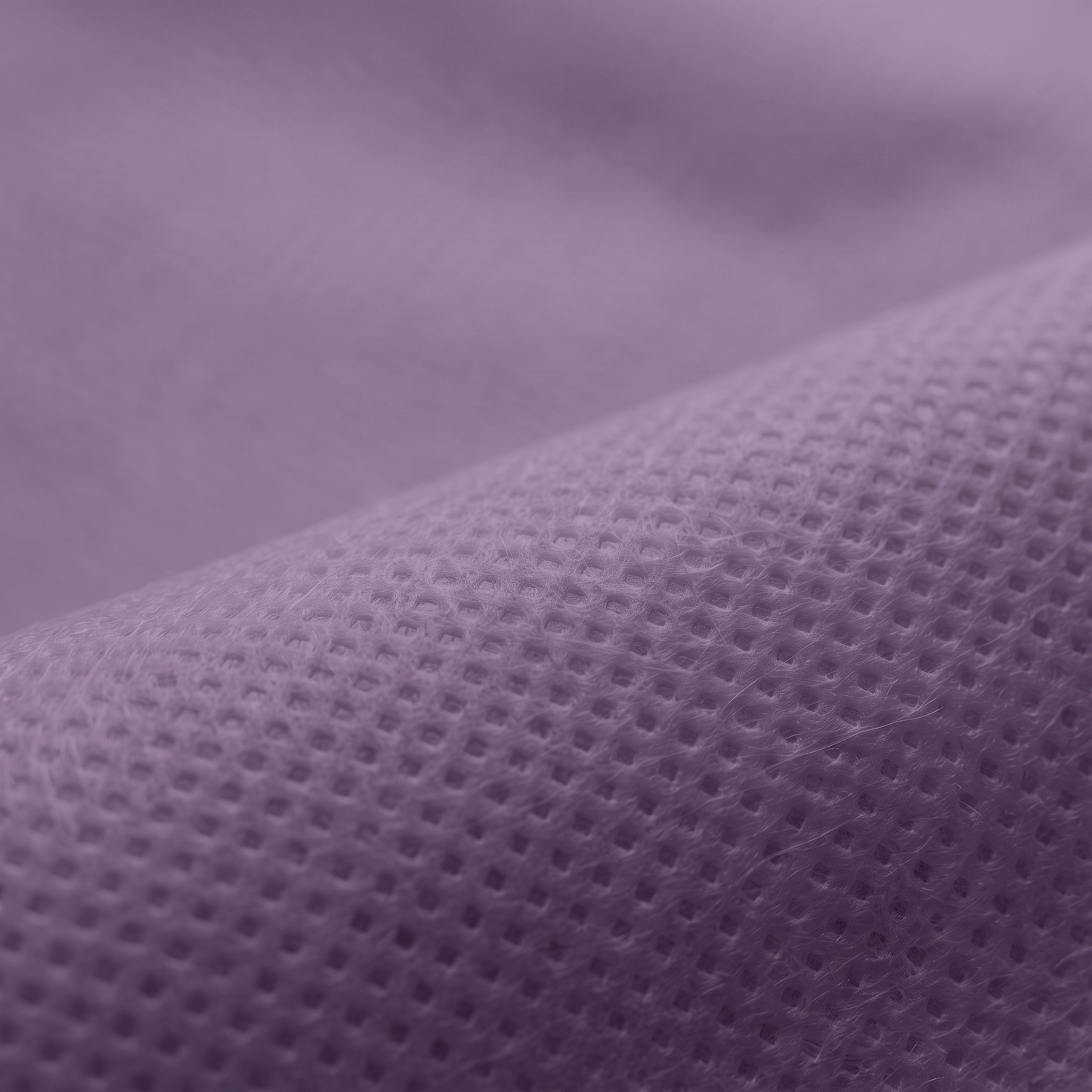 Ύφασμα NON WOVEN 70gr σε μωβ, διαθέσιμο σε πλάτος 160cm, για επενδύσεις και διακοσμητικές εφαρμογές.