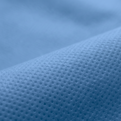 Ύφασμα NON WOVEN 70gr σε μπλε ραφ, διαθέσιμο σε πλάτος 160cm, για επενδύσεις και διακοσμητικές εφαρμογές.