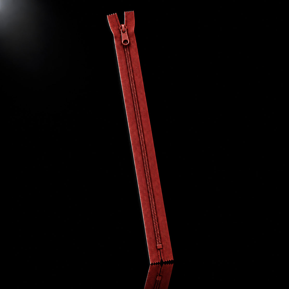 Zipper with slider No3 31 cm - 100 pcs — Zipper with slider No3 31 cm - 100 pcs · Red