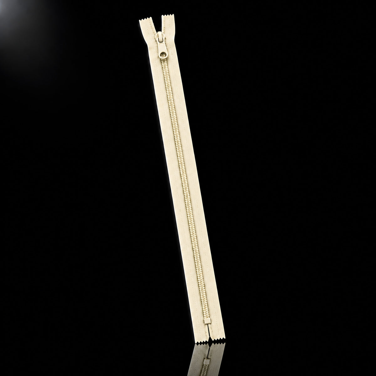 Zipper with slider No3 31 cm - 100 pcs — Zipper with slider No3 31 cm - 100 pcs · Ecru