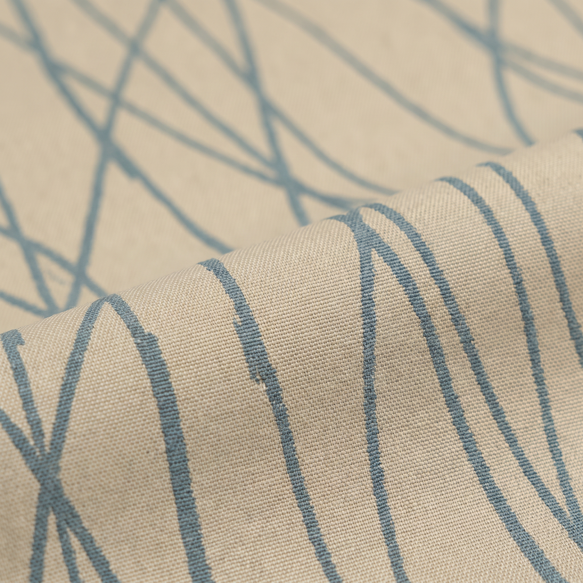 ORION LONDON-23 upholstery fabric swatch – color and texture