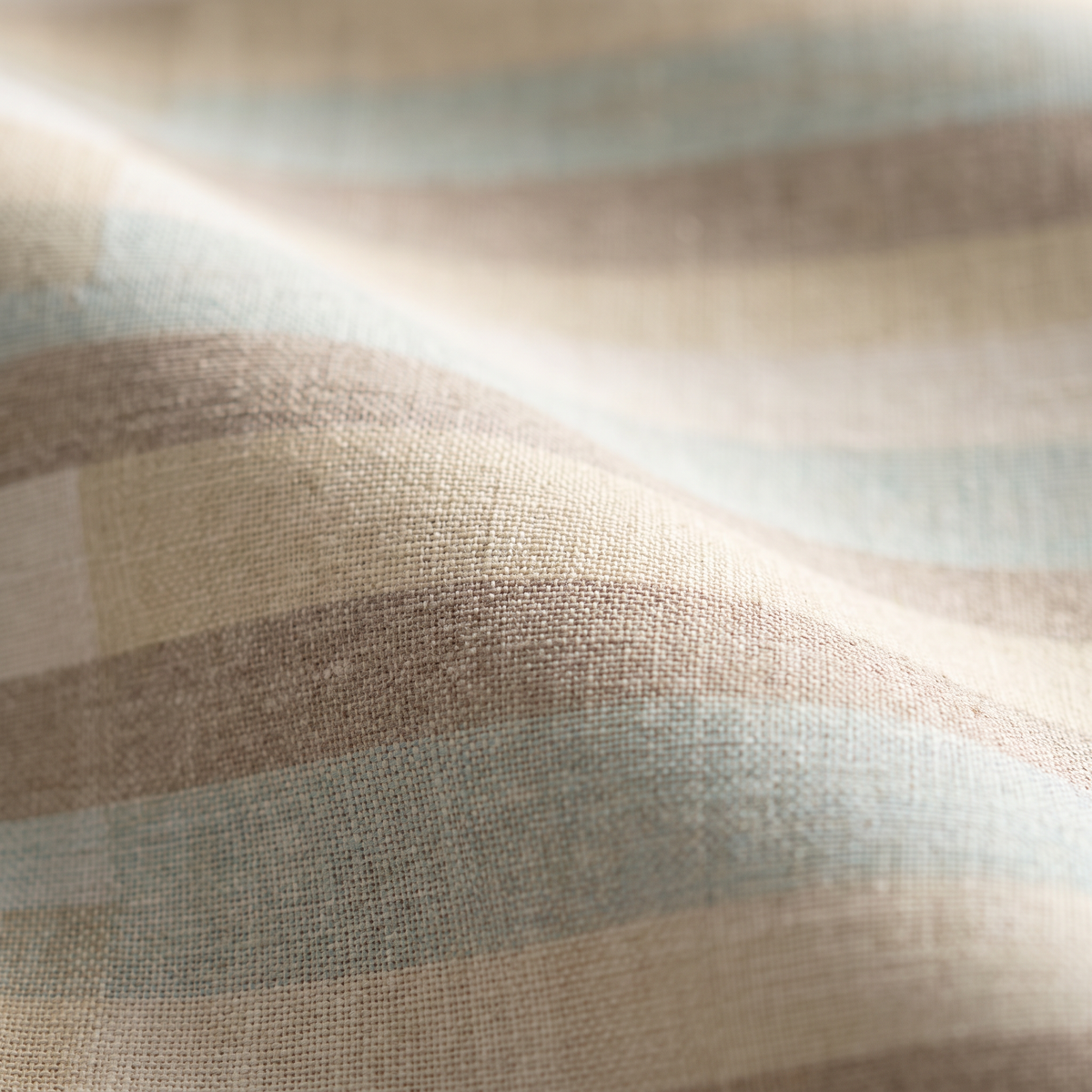 Ύφασμα RIO 140 εκ. — ORION RIO-6 upholstery fabric swatch – color and texture
